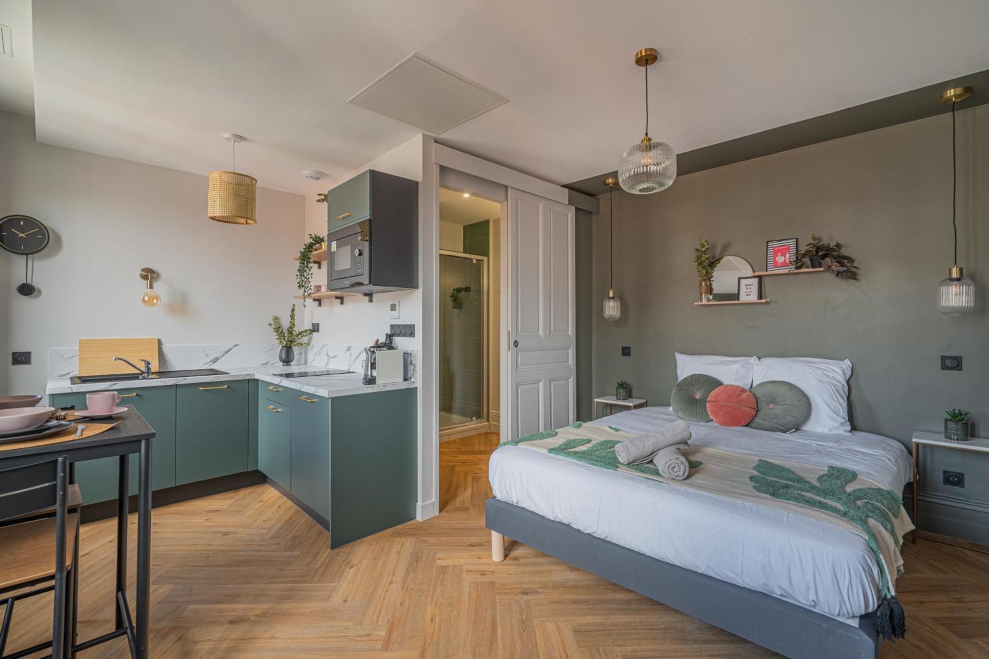 Le Felix Appart'Hotel Romans-sur-Isère Esterno foto