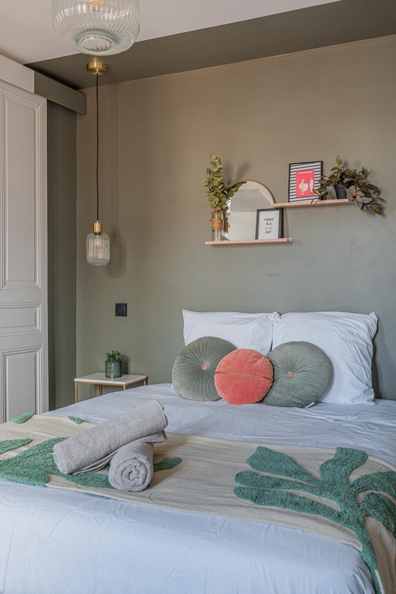 Le Felix Appart'Hotel Romans-sur-Isère Esterno foto
