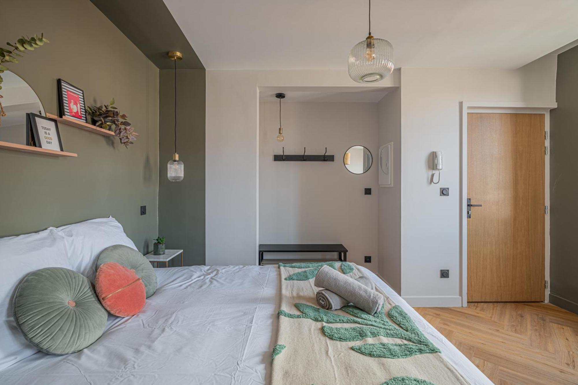 Le Felix Appart'Hotel Romans-sur-Isère Esterno foto