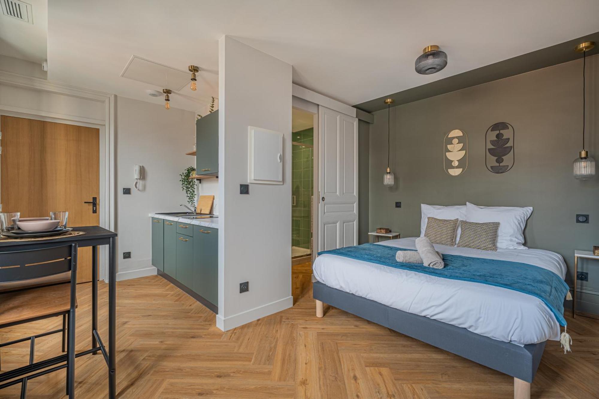 Le Felix Appart'Hotel Romans-sur-Isère Esterno foto